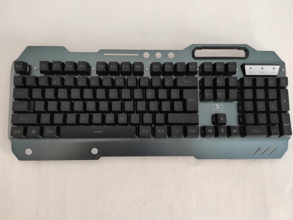 Klawiatura bezprzewodowa gamingowa K680 LED 2.4G