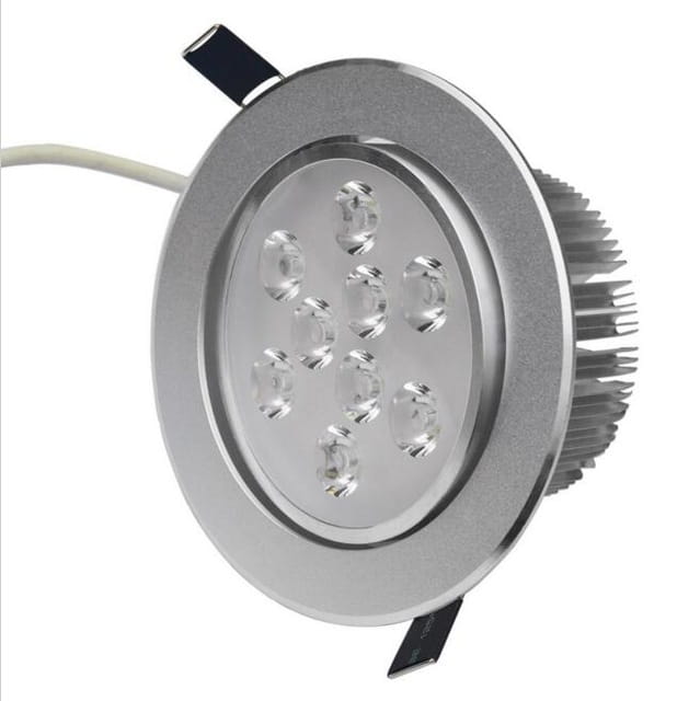 Żarówka 9 led 9W ciepły biały