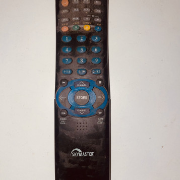 Oryginalny pilot SKYMASTER XL55 do telewizora