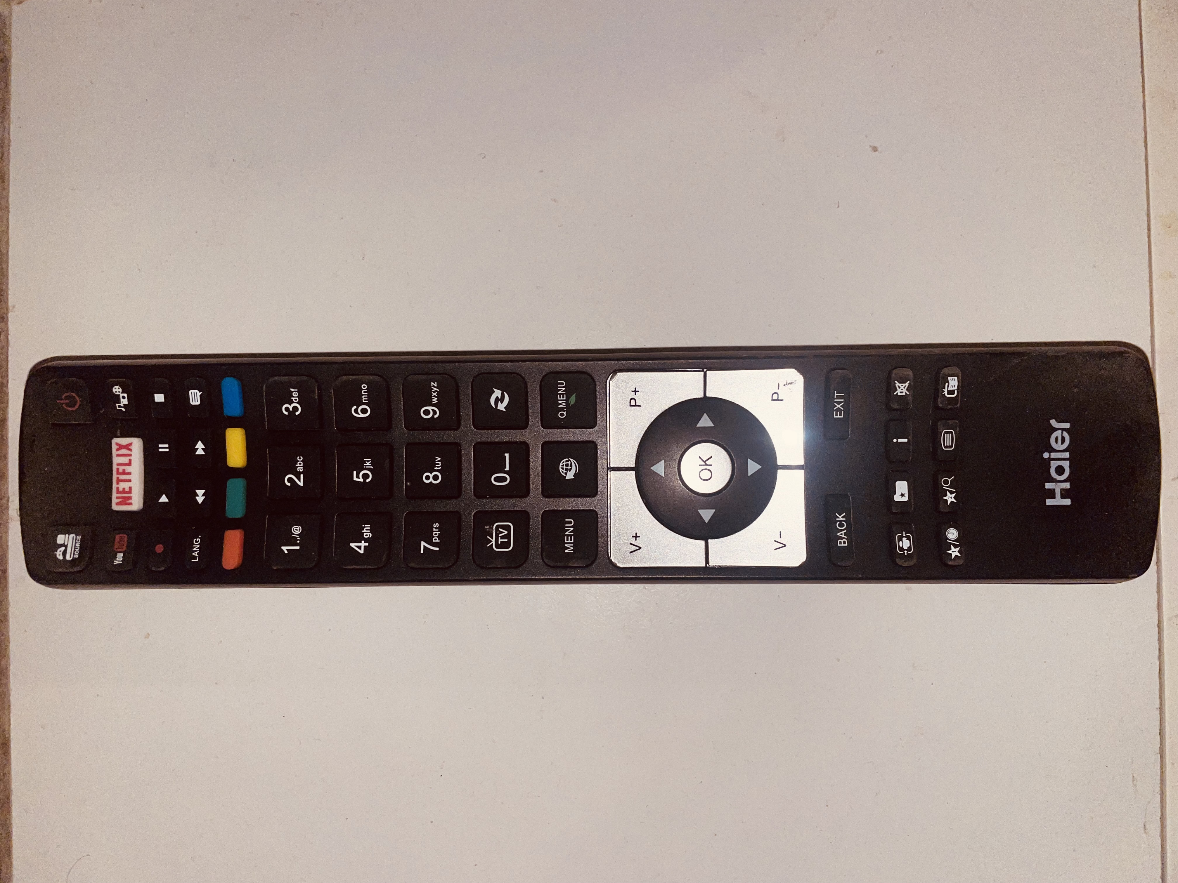 Oryginalny pilot Haier do telewizorów U49H7000