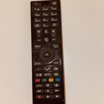 Pilot do sterowania telewizorem SmartTV