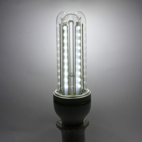 Żarówka E27 60 LED SMD 3014 7W 3U ciepła