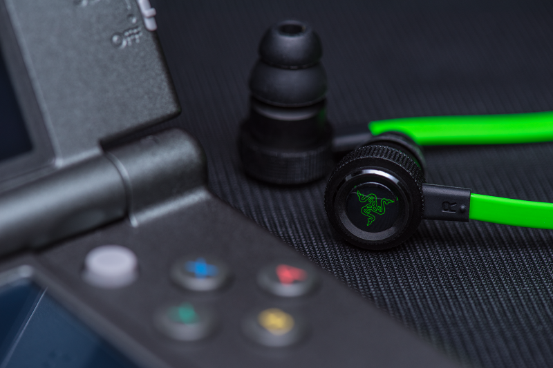 Słuchawki przewodowe dokanałowe Razer Hammerhead V2 1730100 U
