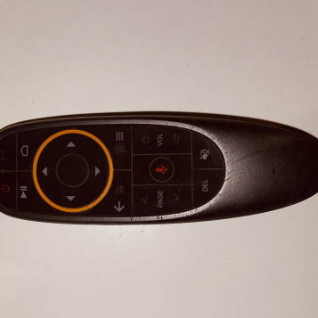 Ergonomiczny pilot do telewizora SmartTV TV