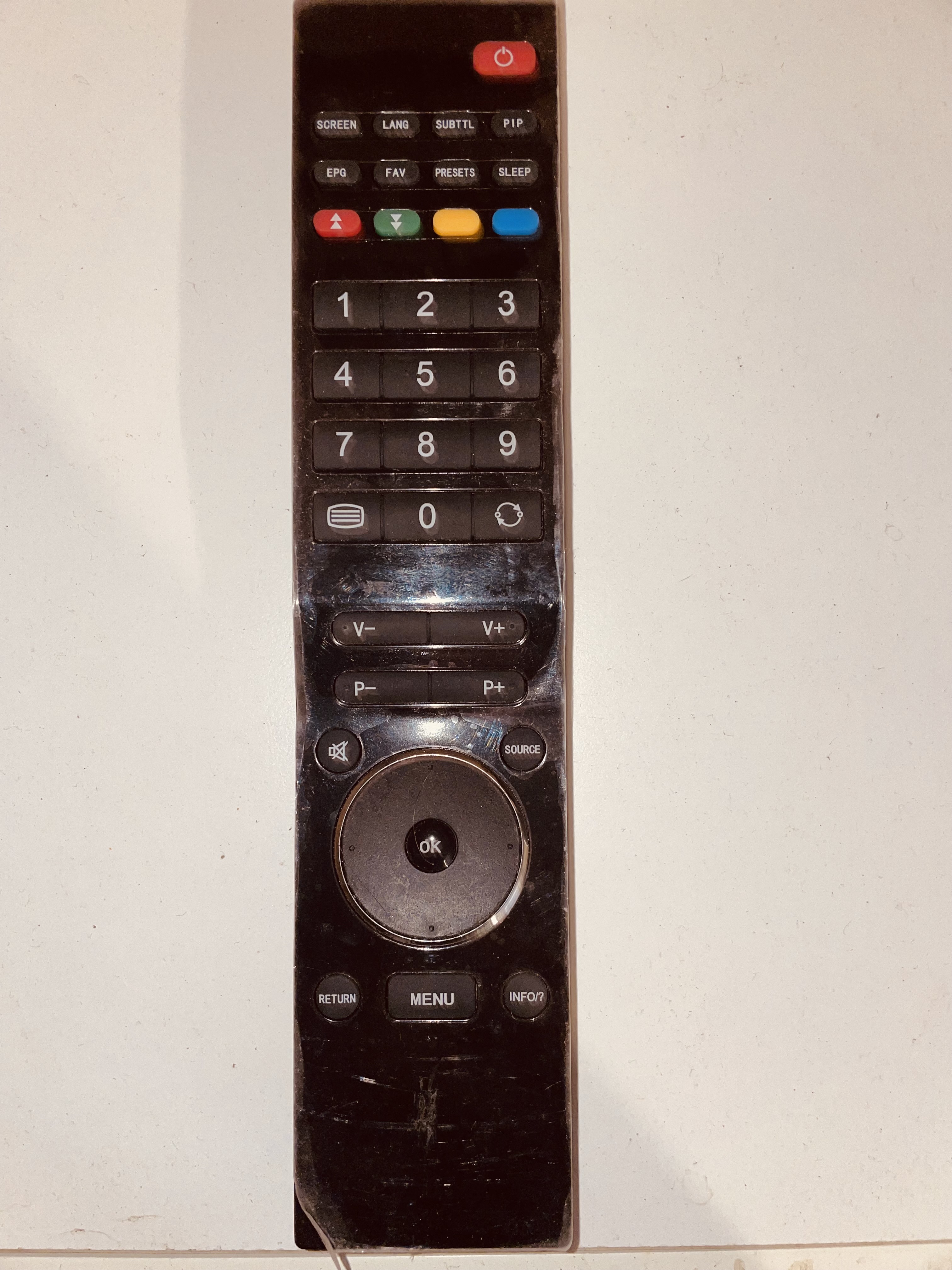 Czarny pilot do telewizora TV EPG SCREEN