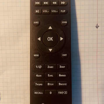Pilot do sterowania zdalnego telewizora VANKYO