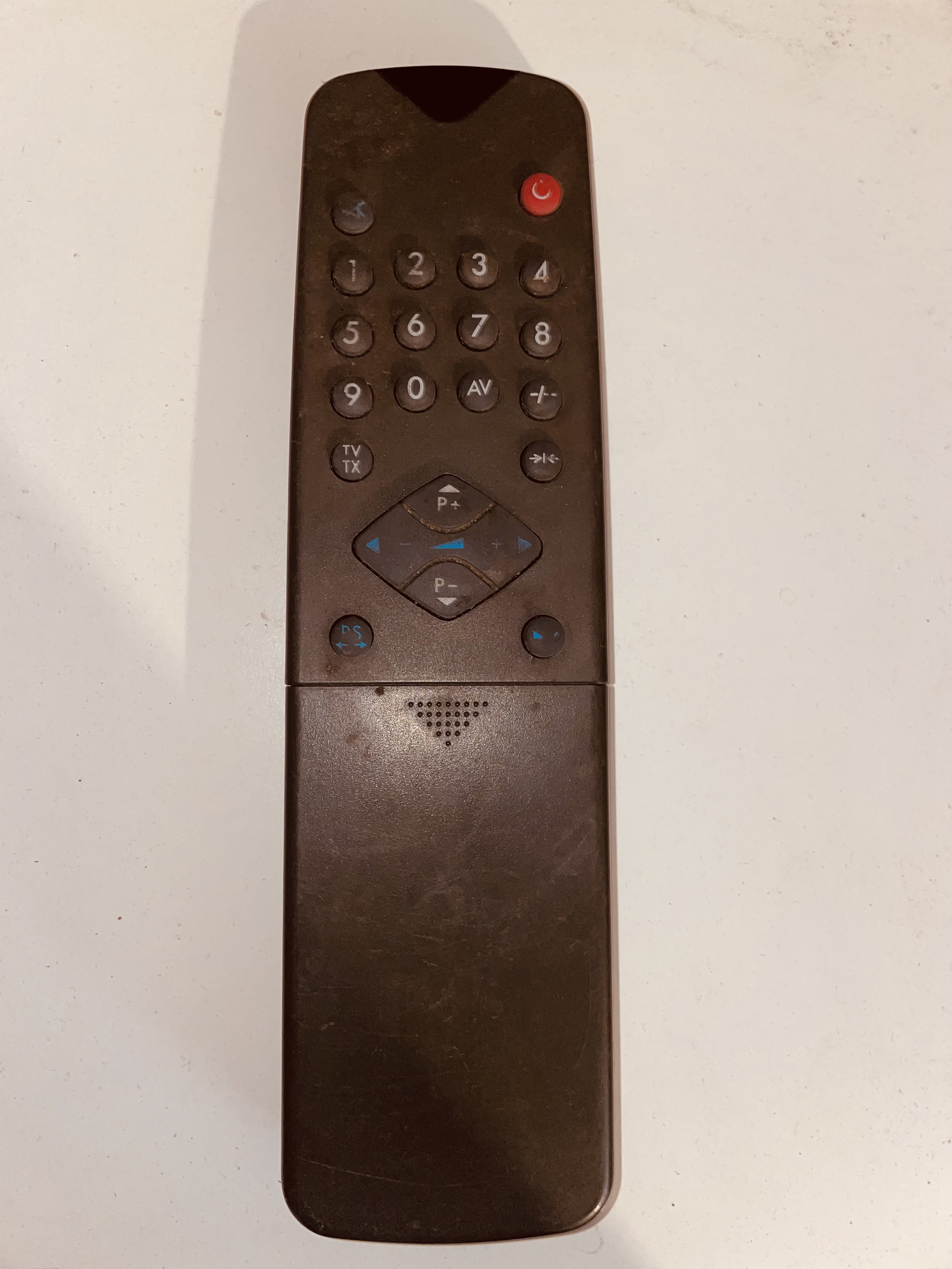 Pilot do telewizora TV dla seniora