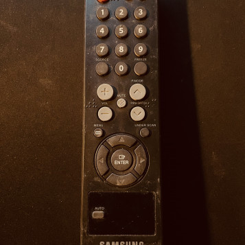 Oryginalny pilot do telewizora Samsung PIP/A-Switch