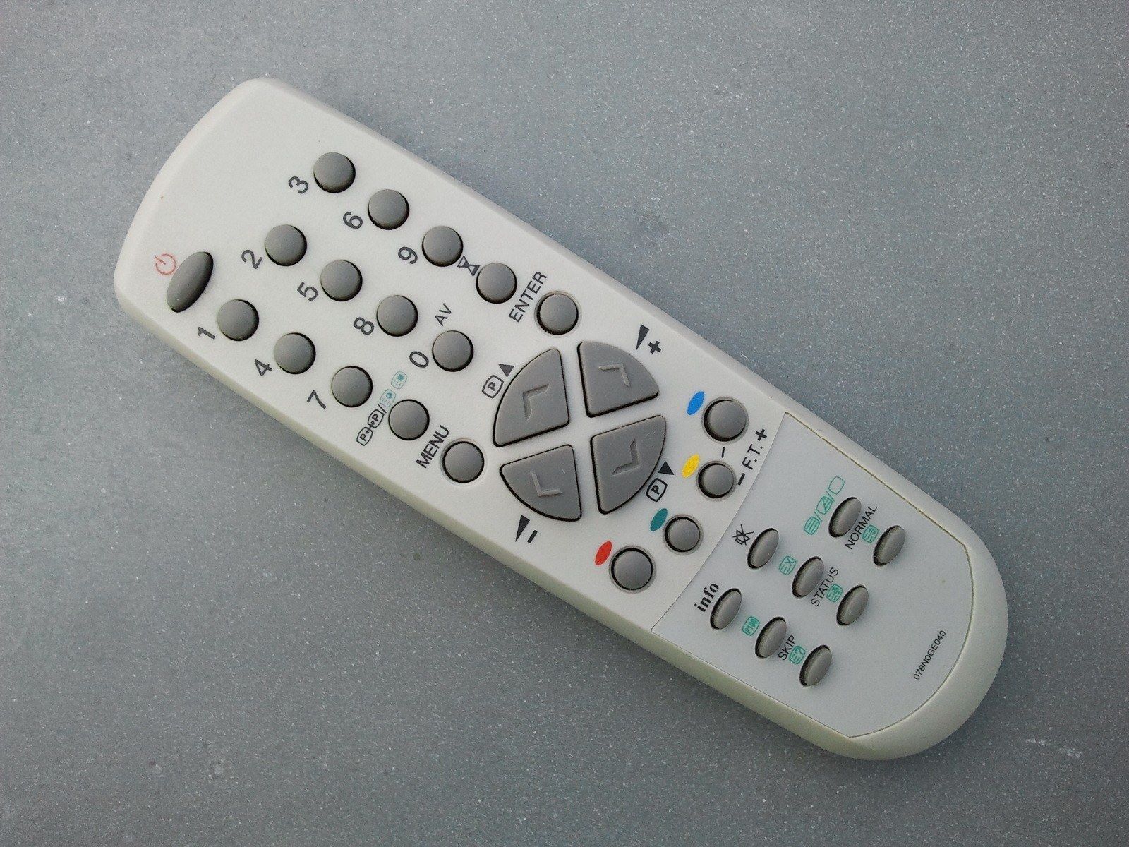 Zamiennik pilot do TV telewizora 076N0GE040