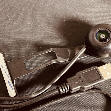 Okrągła mini kamera szpiegowska na USB z mocowaniem