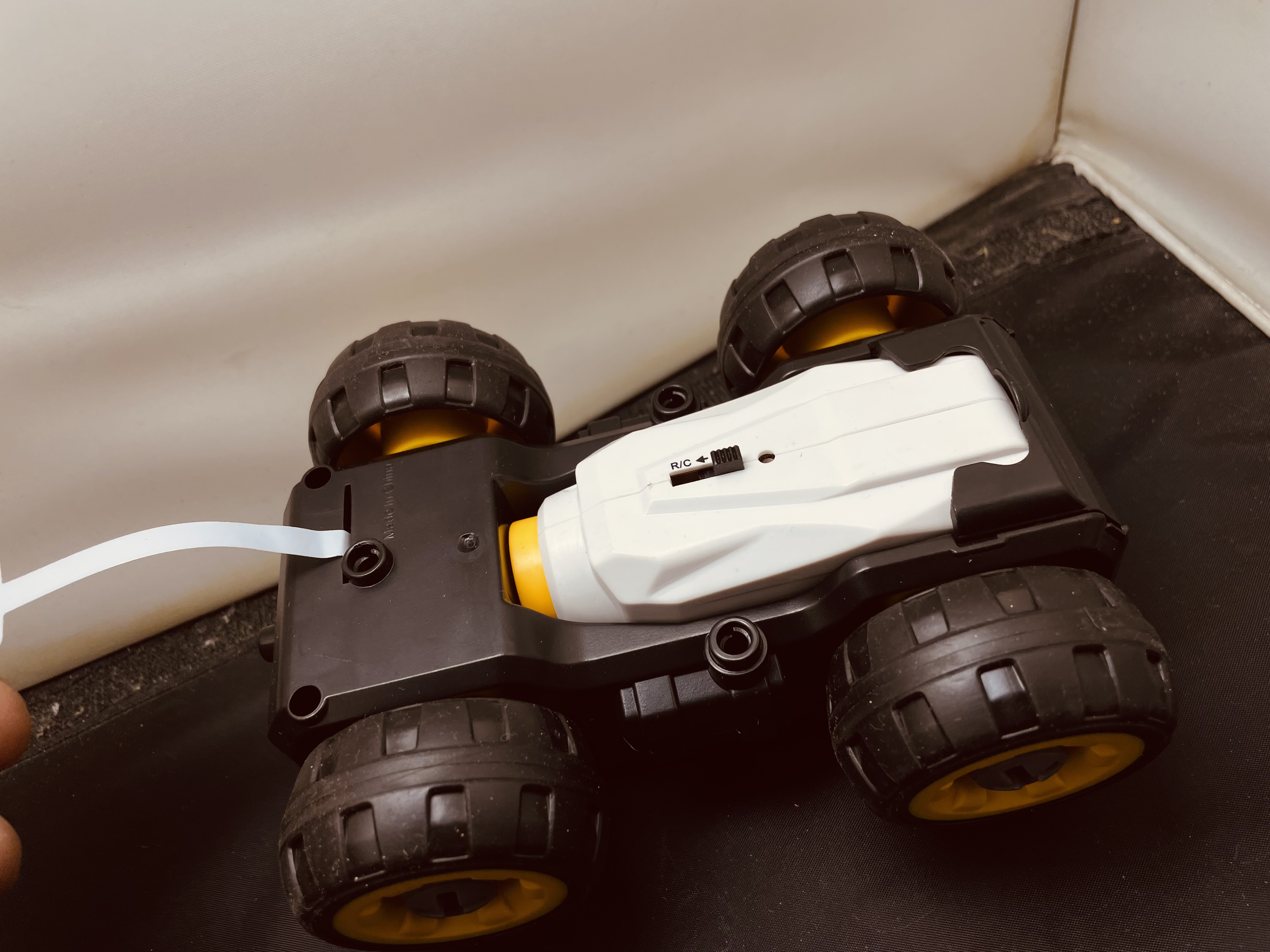 Samochodzik lego do konstrukcji figur na pilota 4WD