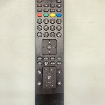 Uniwersalny pilot do telewizora TV Q.Menu czarny