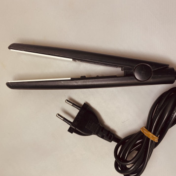 Mini prostownica ceramiczna czarny 230V
