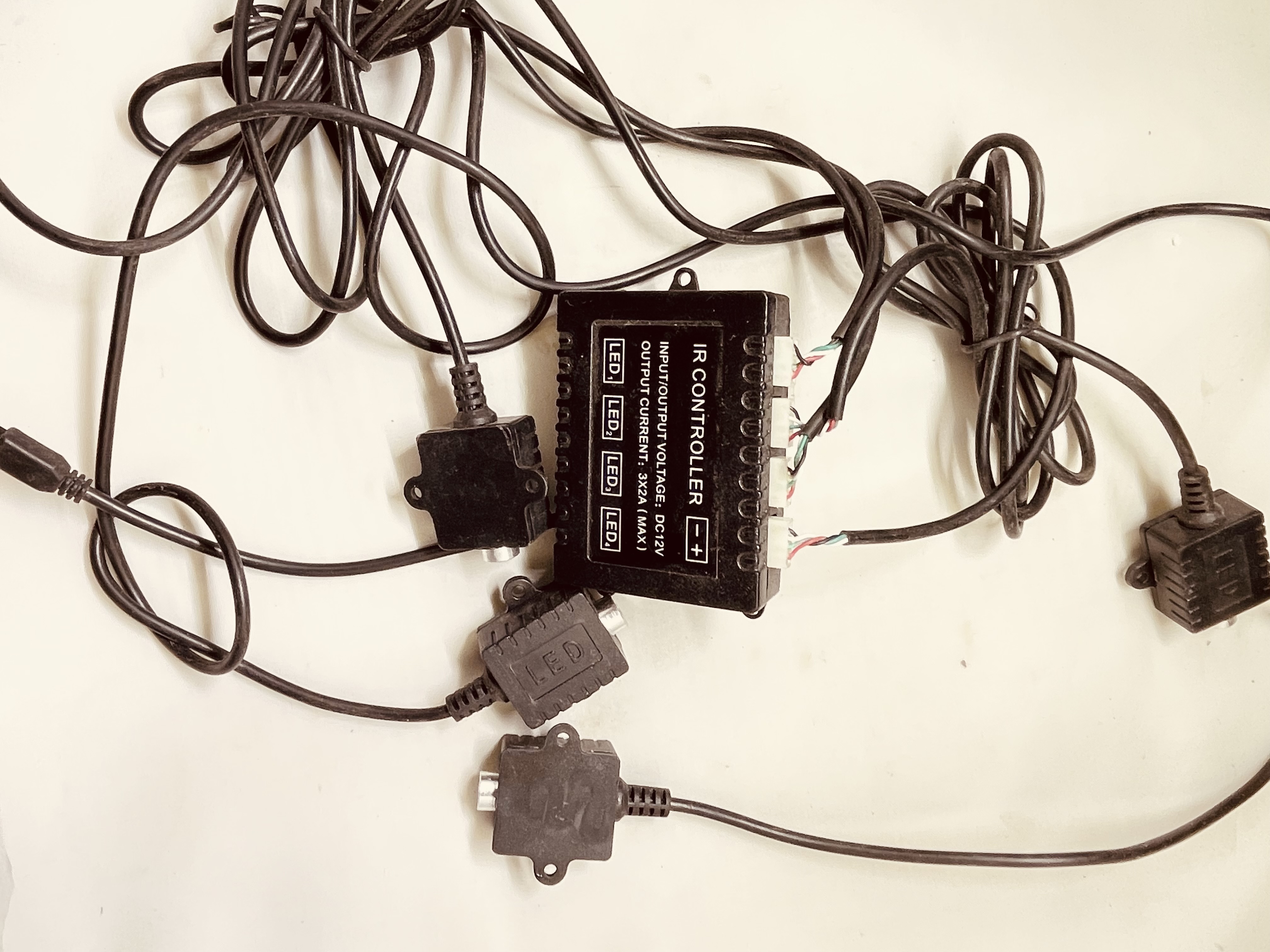 Sterownik na podczerwień do oświetlenia światła LED RGB taśmy