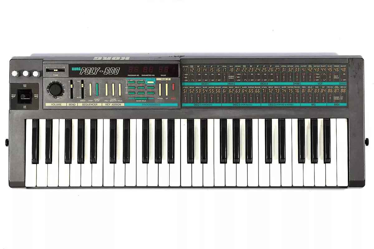 Organy analogowy syntezator Korg Poly-800 Polyphonic Synthesizer