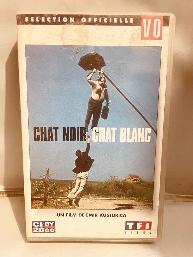Płyta VHS film Chat Noir Chat Blanc