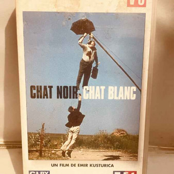 Płyta VHS film Chat Noir Chat Blanc