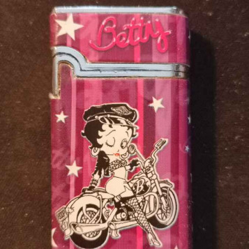Zaplniczka gazowa Betty Boop niemiecka różowa