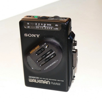 Sony Walkman WM-FX36 radio na kasety made in Japan