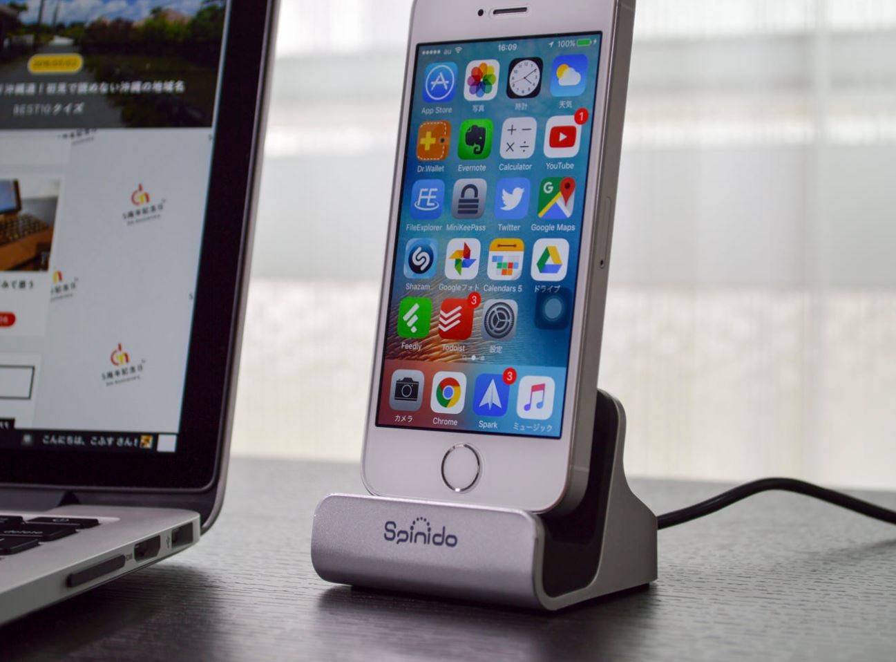 Stacja ładująca Spinido S-046 Sync ze złączem Lightning do Apple iPhone