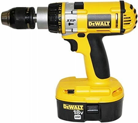 Wkrętarka udarowa DeWALT DC988 18V + Bateria i ładowarka