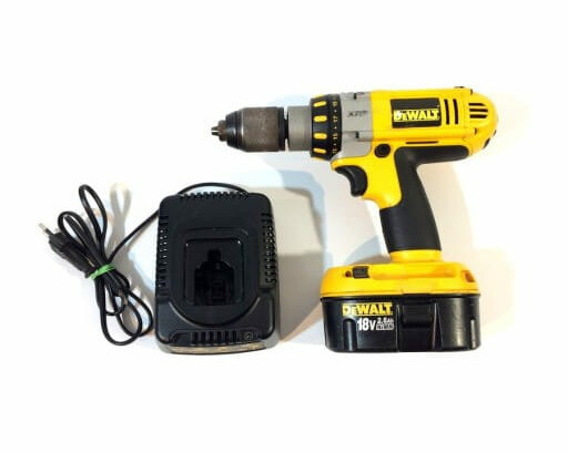 Wkrętarka udarowa DeWALT DC920 18V + bateria i ładowarka