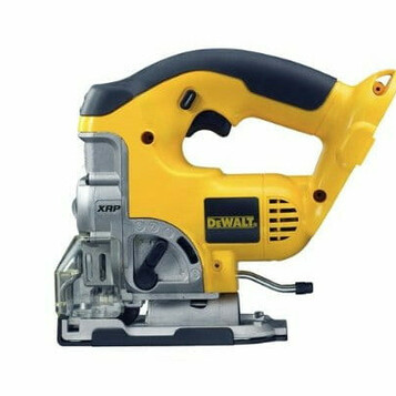 Wyrzynarka akumulatorowa DeWalt DC330 18V + bateria i ładowarka