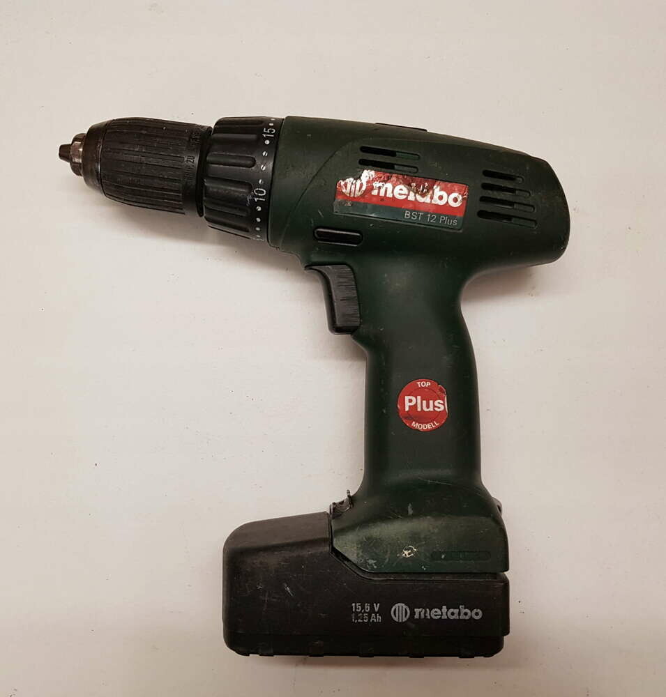 Wiertarko-wkrętarka akumulatorowa Metabo BST 12 Plus 12V + ładowarka i bateria
