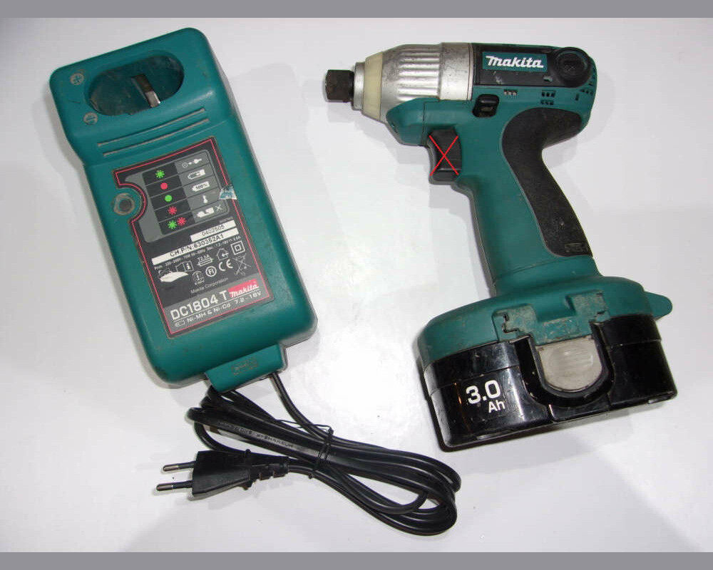 Klucz udarowy akumulatorowy Makita 6936FD 18V + ładowarka i bateria