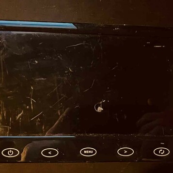 Przenośny samochodowy wyświetlacz monitor 7' LCD