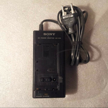 Zasilacz do kamer Sony AC-V30 7,5V 1,6A 1,3A