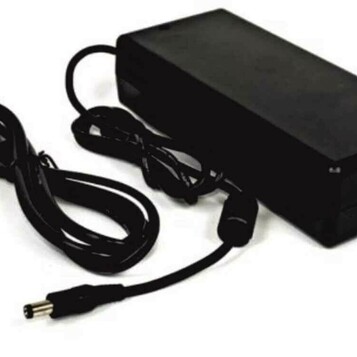 EcoEnergy EE-08-013 120W 10A 12V – zasilacz – stan: używany