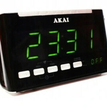 Radio zegar z podwójnym wyświetlaczem AKAI AR 175D FM LCD