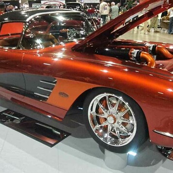 Chevrolet Corvette C1 – Klasyk w Nowoczesnym Wydaniu Show Car
