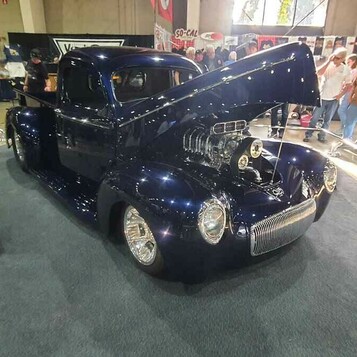 1941 Willys Pickup – Supercharged Show Truck w Stylu Pro Street