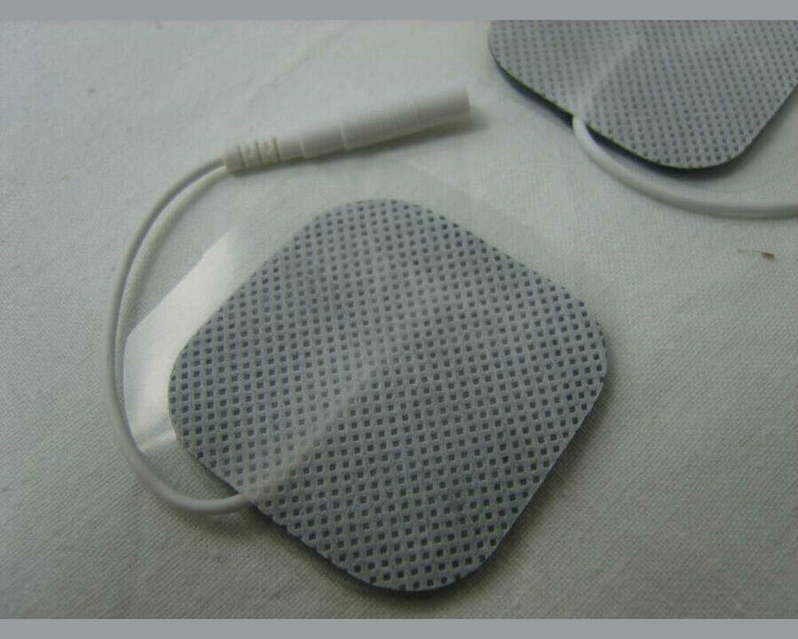 ELEKTRODY ŻELOWE TENS EMS 4 X 4 cm PIN 2mm – Wysokiej Jakości Akcesoria do Elektrostymulatorów