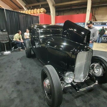 Ford ’32 Highboy – Esencja Stylu Hot Rod!