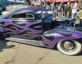 Fioletowe płomienie na czarnym kustomie – chopped coupe z lat 40. w pełnej krasie – zdjęcie 1