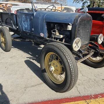 Ford Model T speedster – najstarszy hot rod na zlocie w surowej, wyścigowej formie