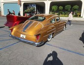 Miedziany Pontiac Streamliner z 1951 roku ze srebrnymi scallopsami – fastback kustom z przodu i z tyłu – zdjęcie 2