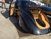 Czarny Willys coupe z 1941 roku z uchylną maską i kompresorem – legenda gasserów w wersji pro street – zdjęcie 3
