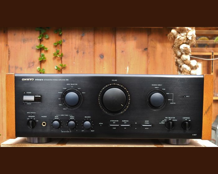 Wzmacniacz audiofilski stereo Onkyo Integra A-807