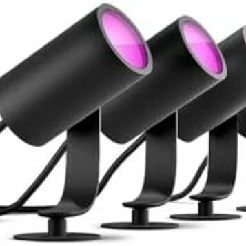 Komplet 4 inteligentnych Philips Hue Lily (stan nowy)