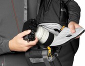 III Plecak fotografi Lowepro Fastpack BP 250 AW (stan nowy) – zdjęcie 3