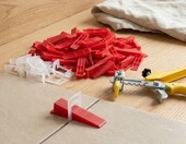 CHUIFAI System poziomowania płytek 2 mm, zestaw 1001 szt. ze szczypcami – zdjęcie 5