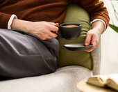 Cosumy zestaw 6 filiżanek do cappuccino 200 ml ze spodkami, czarne – zdjęcie 5