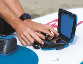 Fusion ActiveSafe – wodoszczelny pływający futerał na telefon, niebieski – zdjęcie 4