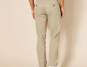 Amazon Essentials spodnie chinosy męskie slim fit, khaki – zdjęcie 3