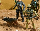 JOYIN Zestaw żołnierzyków 16 elementów - figurki wojskowe dla dzieci – zdjęcie 4
