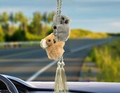 DUSCOKE maskotka samochodowa Koala - pluszowa zawieszka na lusterko – zdjęcie 1